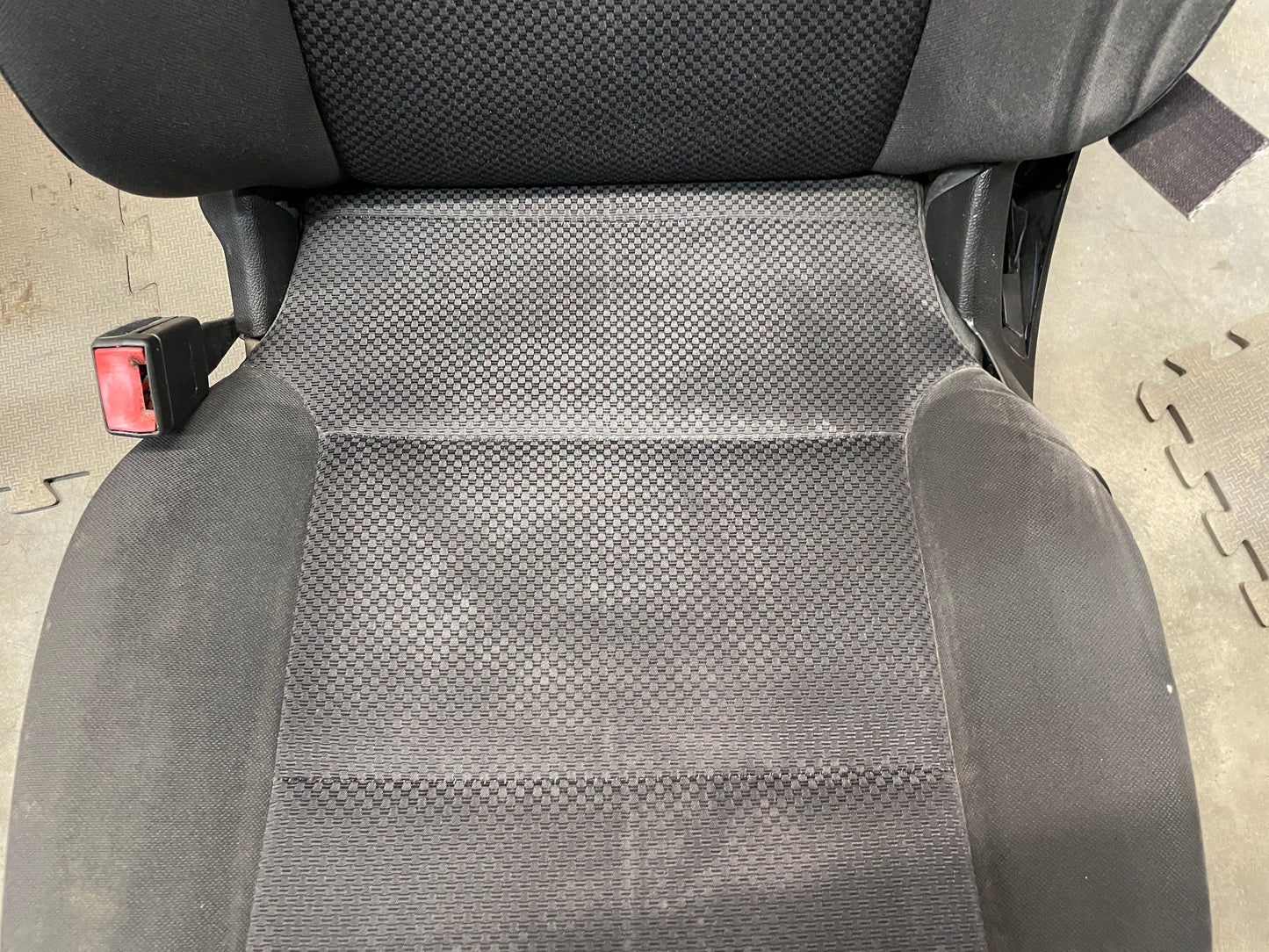 2015 Chevy Silverado K1500 Fronts and Rears Seats Cloth OEM - Day's Parts Yard