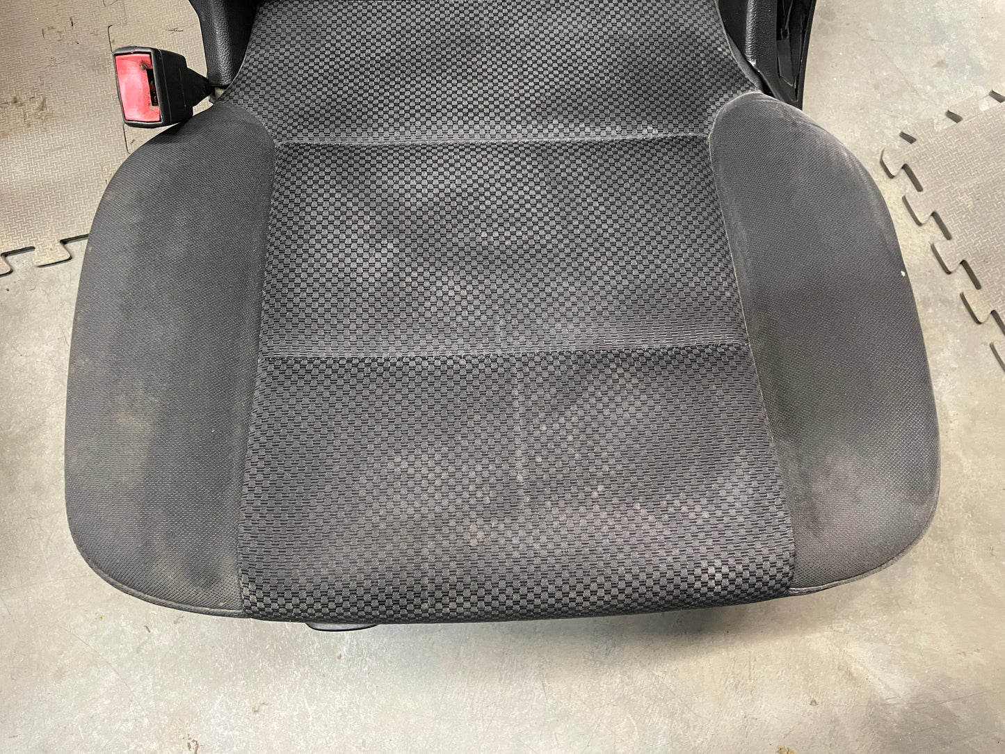 2015 Chevy Silverado K1500 Fronts and Rears Seats Cloth OEM - Day's Parts Yard