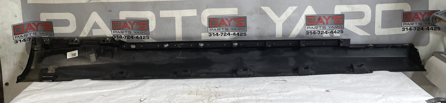 2012 Chevy Camaro SS LH Driver Rocker Molding OEM - Day's Parts Yard