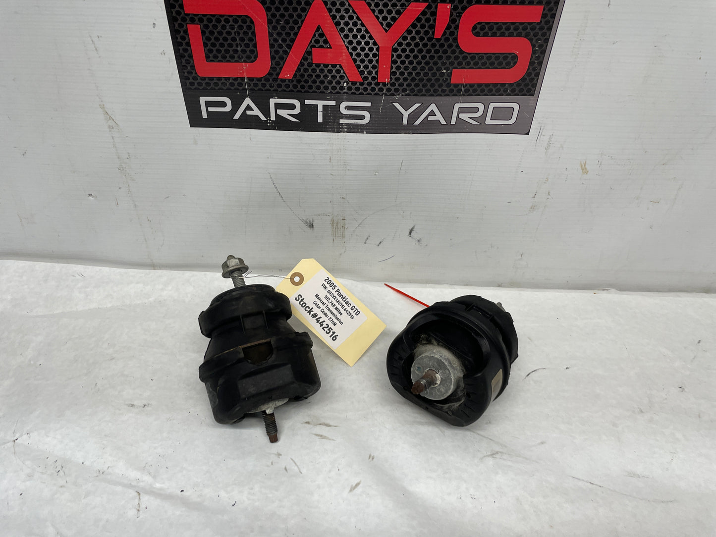 2013 Cadillac CTS-V Engine Motor Mount Set OEM - Day's Parts Yard