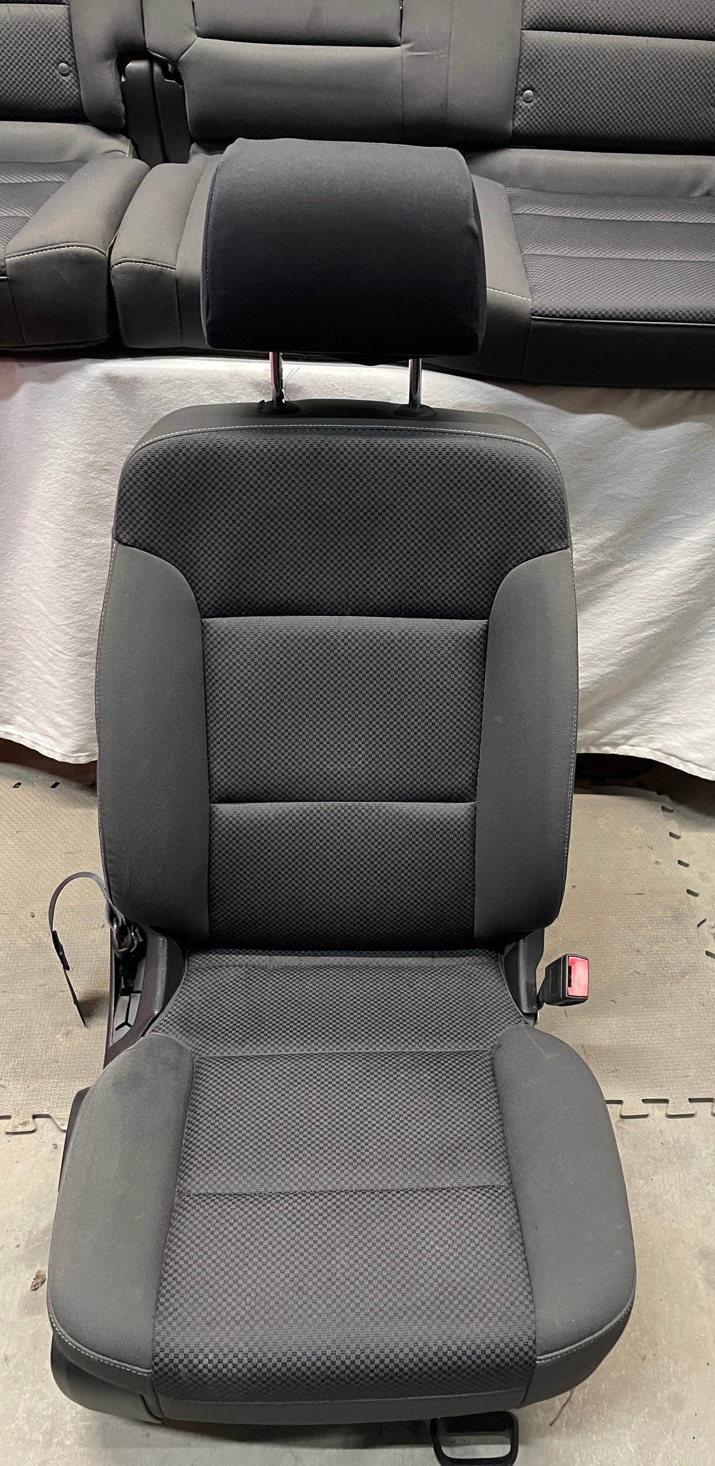 2015 Chevy Silverado K1500 Fronts and Rears Seats Cloth OEM - Day's Parts Yard