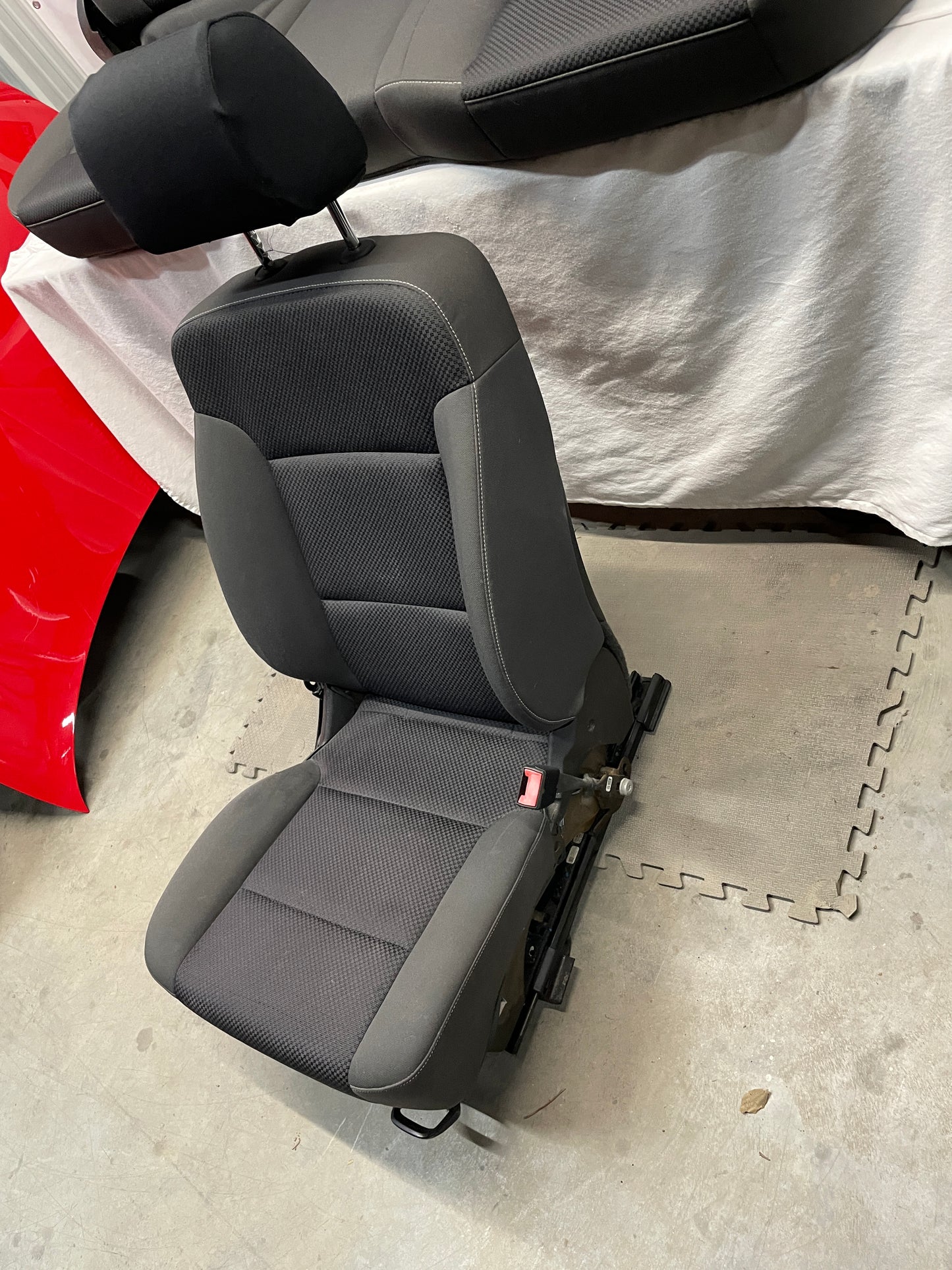 2015 Chevy Silverado K1500 Fronts and Rears Seats Cloth OEM - Day's Parts Yard