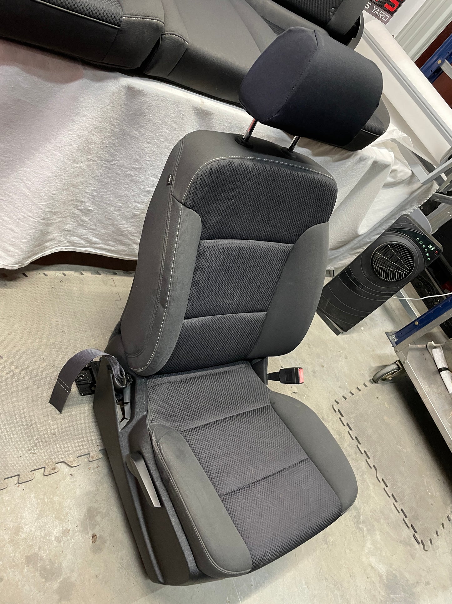 2015 Chevy Silverado K1500 Fronts and Rears Seats Cloth OEM - Day's Parts Yard