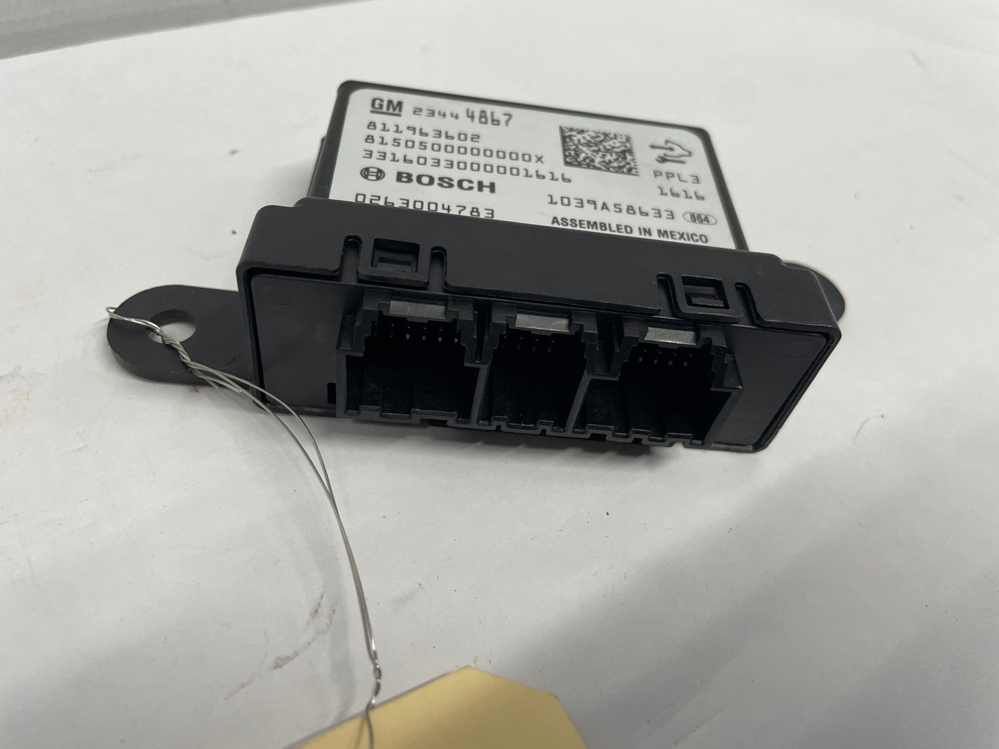 2016 Chevy SS Sedan Parking Aid Assist Control Module OEM - Day's Parts Yard
