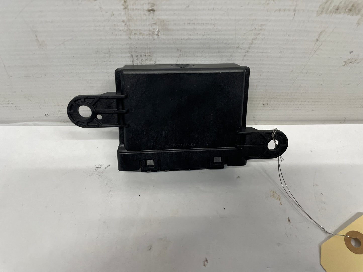 2016 Chevy SS Sedan Parking Aid Assist Control Module OEM - Day's Parts Yard