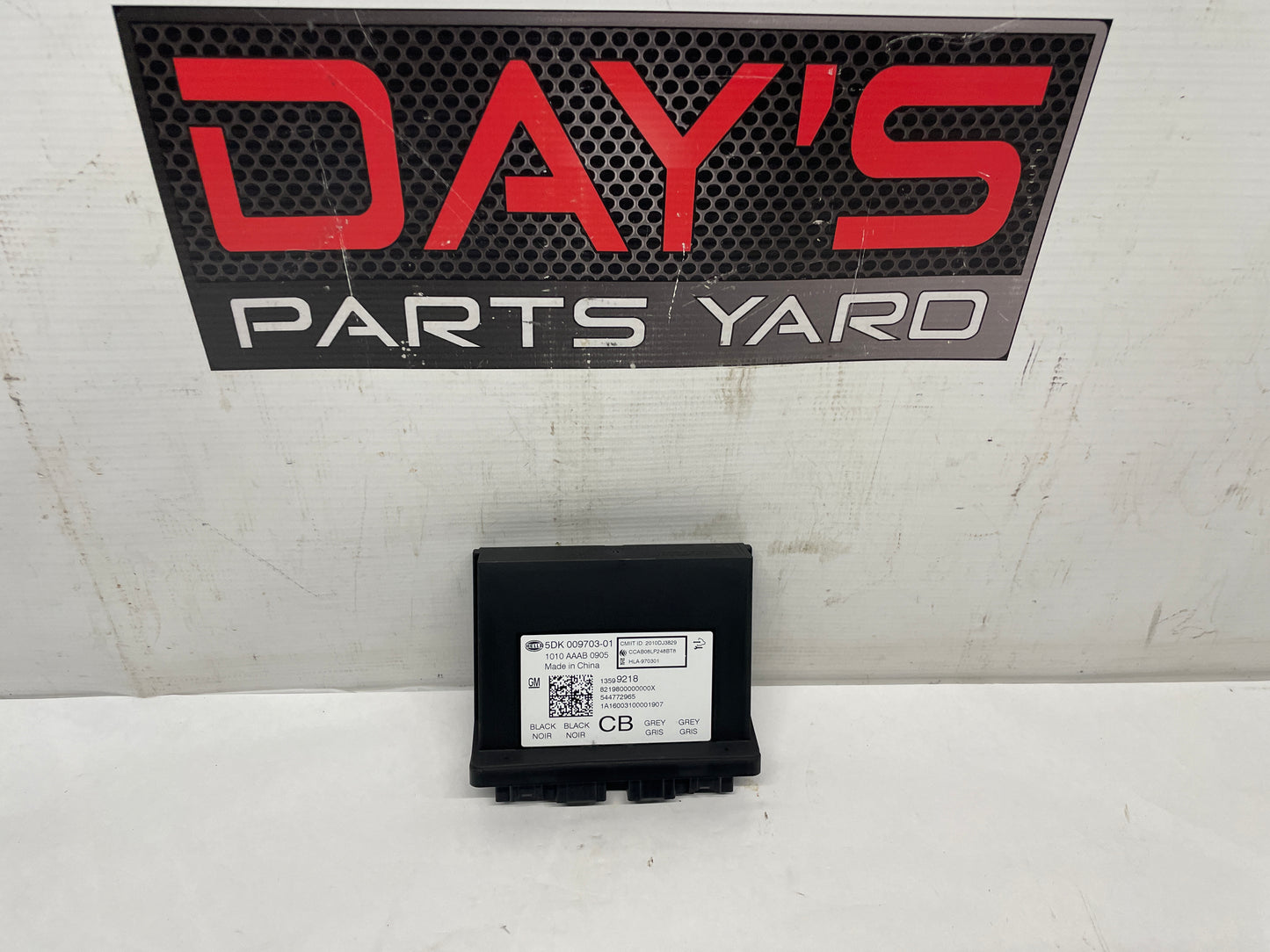 2016 Chevy SS Sedan Keyless Entry Control Module OEM - Day's Parts Yard