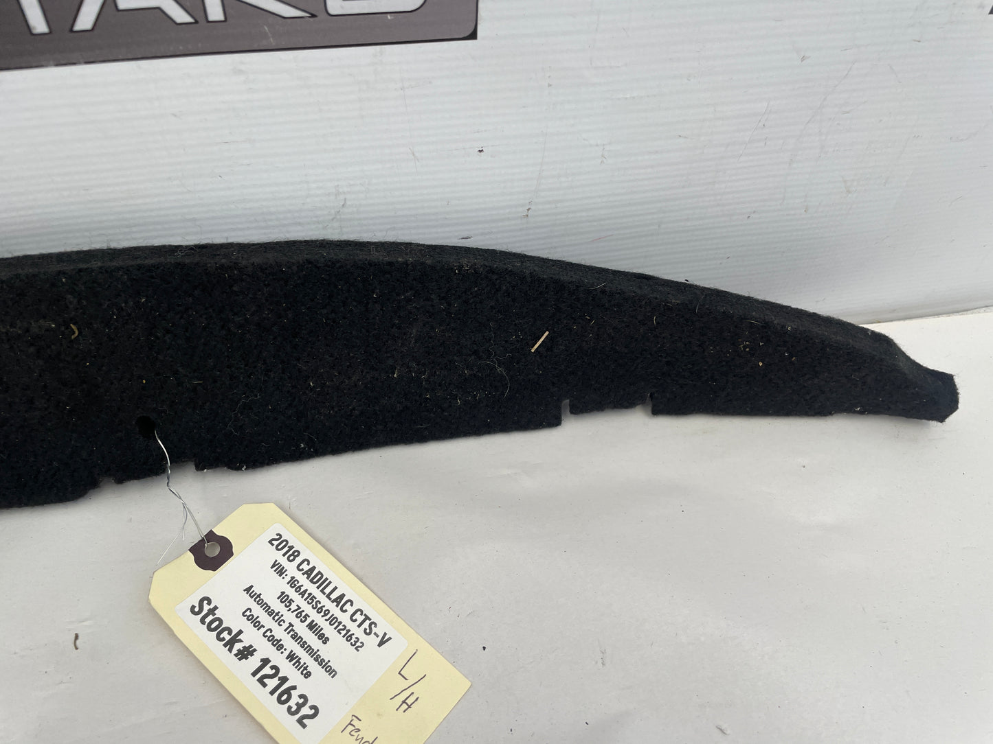 2018 Cadillac CTS-V Fender Filler Felt Liner Trim OEM - Day's Parts Yard