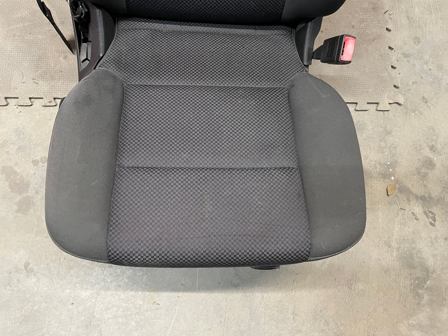 2015 Chevy Silverado K1500 Fronts and Rears Seats Cloth OEM - Day's Parts Yard