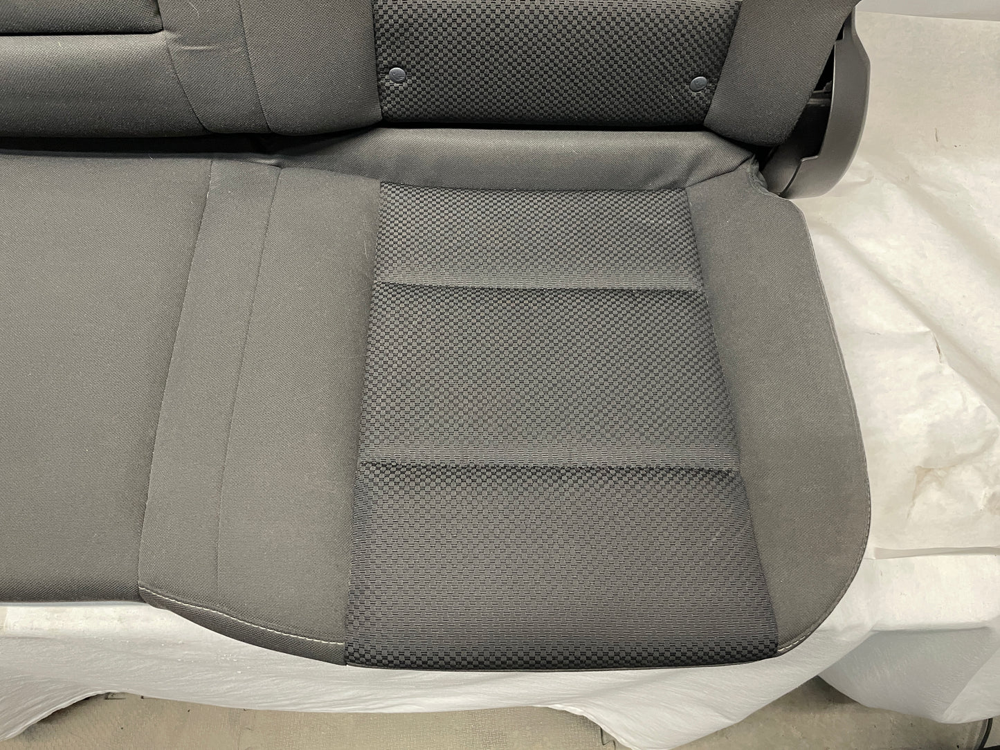 2015 Chevy Silverado K1500 Fronts and Rears Seats Cloth OEM - Day's Parts Yard