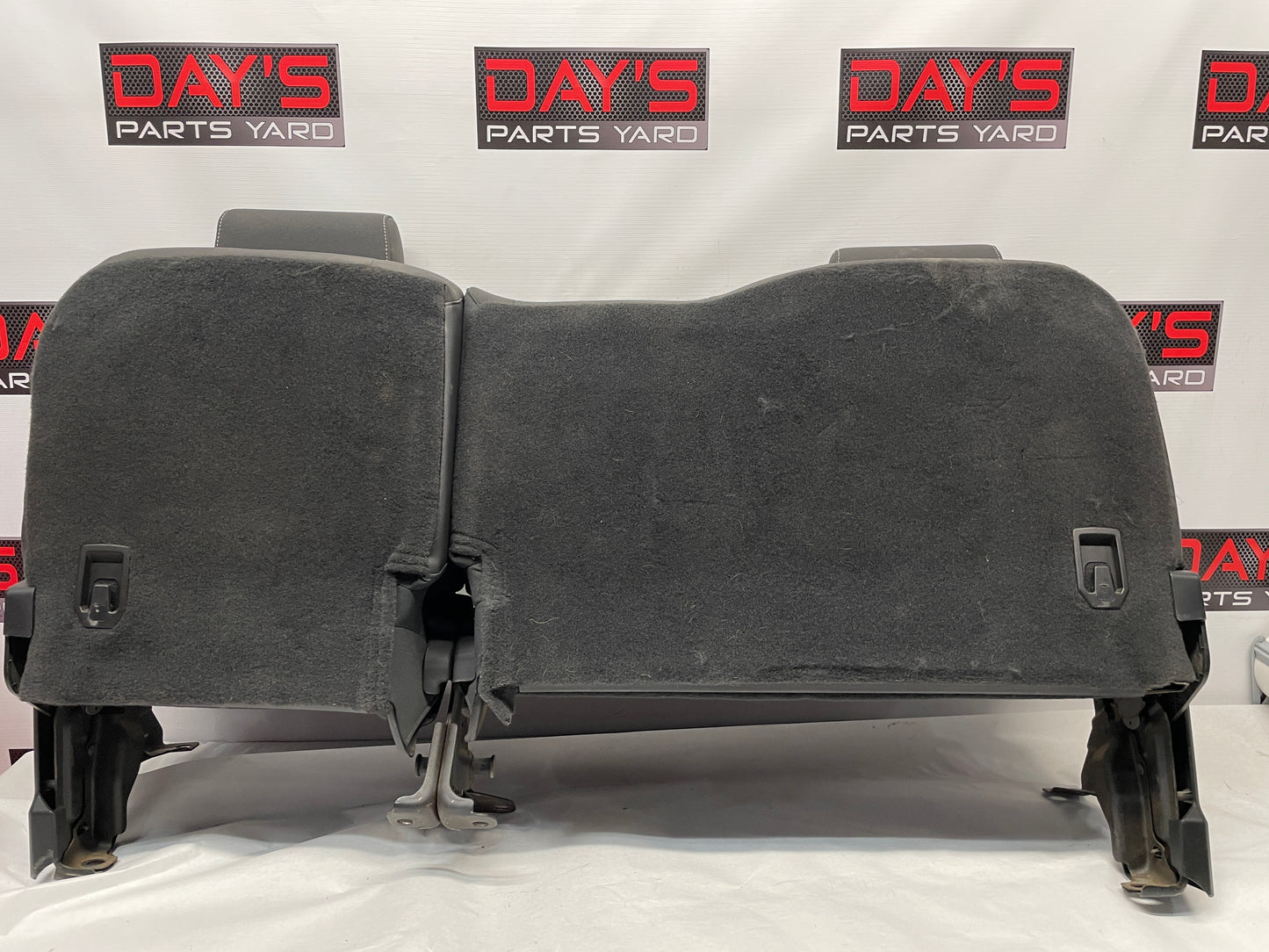 2015 Chevy Silverado K1500 Fronts and Rears Seats Cloth OEM - Day's Parts Yard