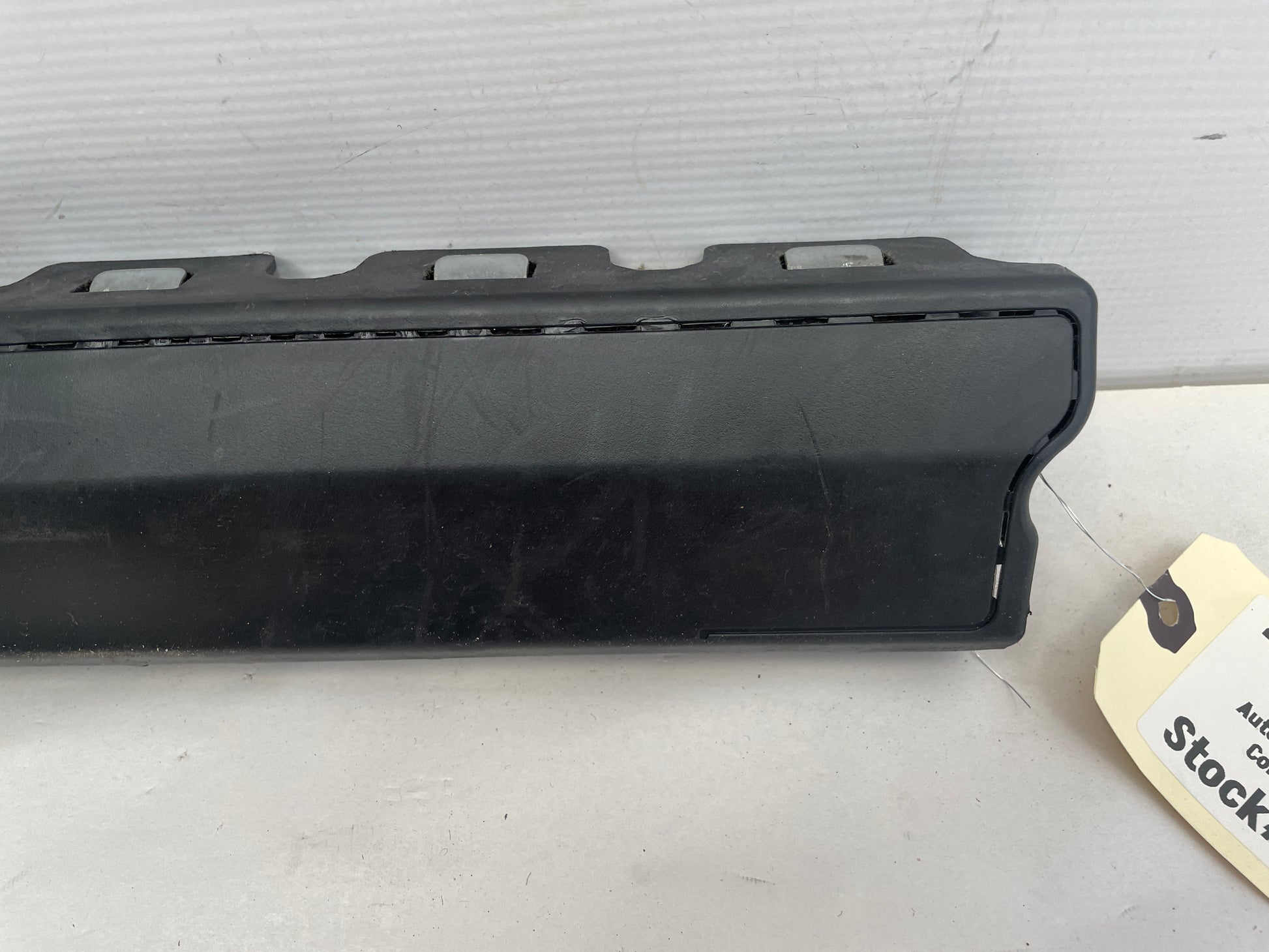 2018 Cadillac CTS-V RH Passenger Dash Knee Air Bag Airbag OEM - Day's Parts Yard