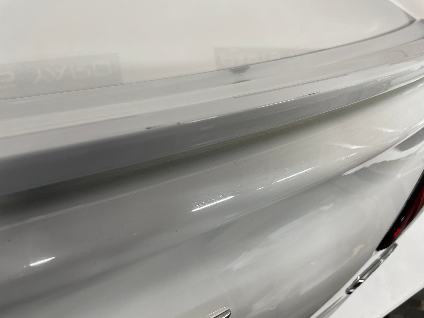 2014 Chevy SS Sedan Trunk Deck Lid w/ Spoiler White OEM - Day's Parts Yard