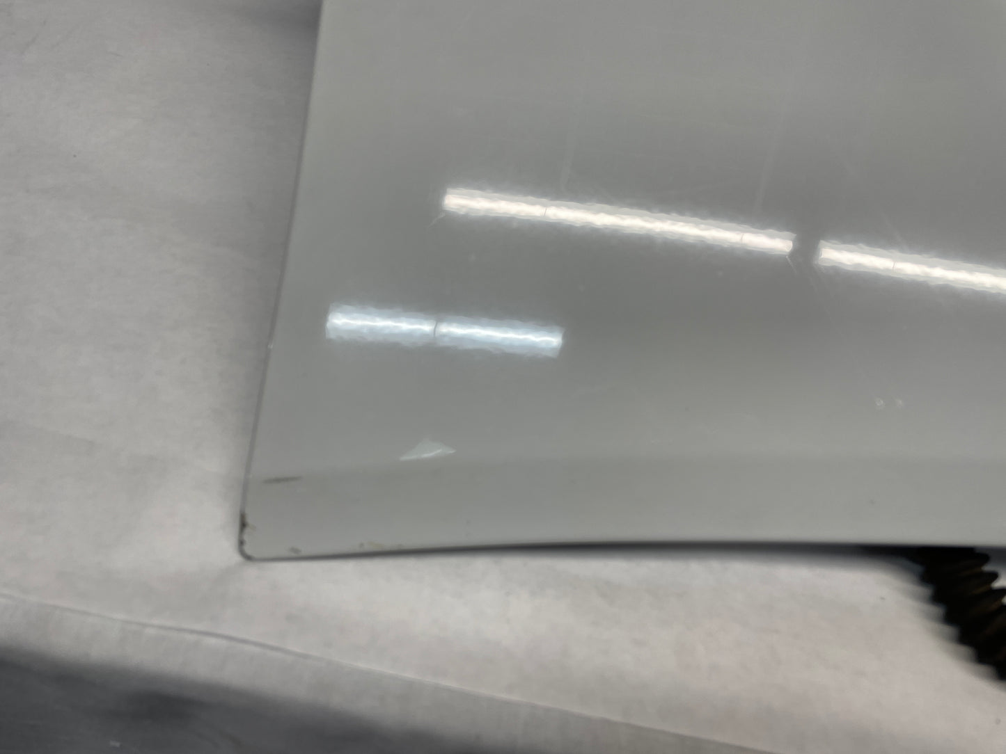 2014 Chevy SS Sedan Trunk Deck Lid w/ Spoiler White OEM - Day's Parts Yard