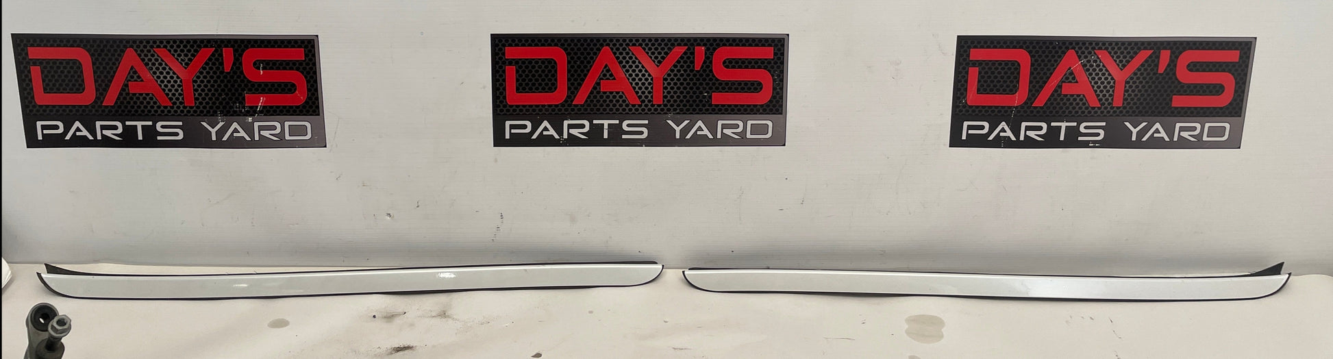 2018 Cadillac CTS-V RH & LH Front Windshield Reveal Molding Trim OEM - Day's Parts Yard