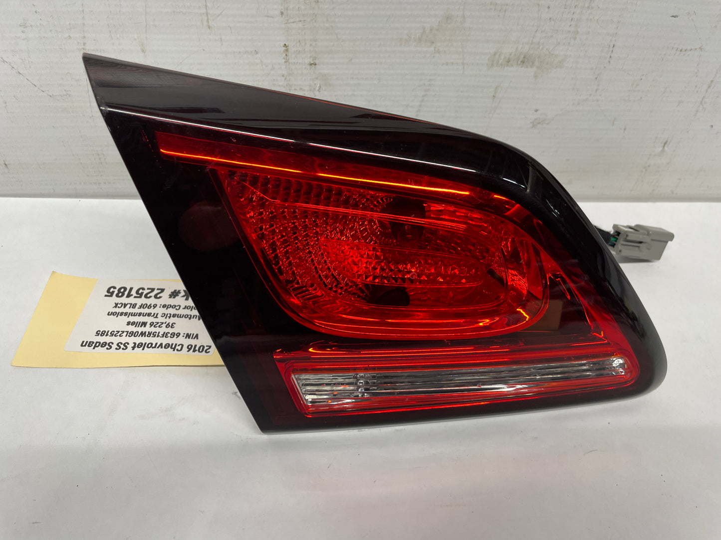 2016 Chevy SS Sedan LH Driver Inner Tail Light Taillight Lamp OEM - Day's Parts Yard