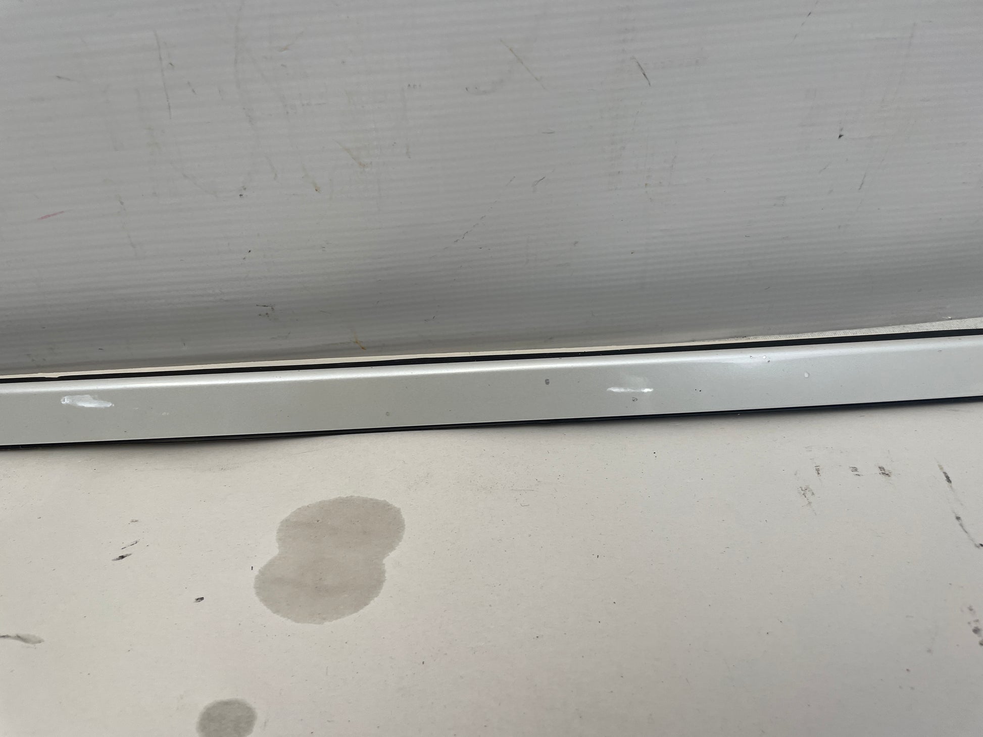 2018 Cadillac CTS-V RH & LH Front Windshield Reveal Molding Trim OEM - Day's Parts Yard