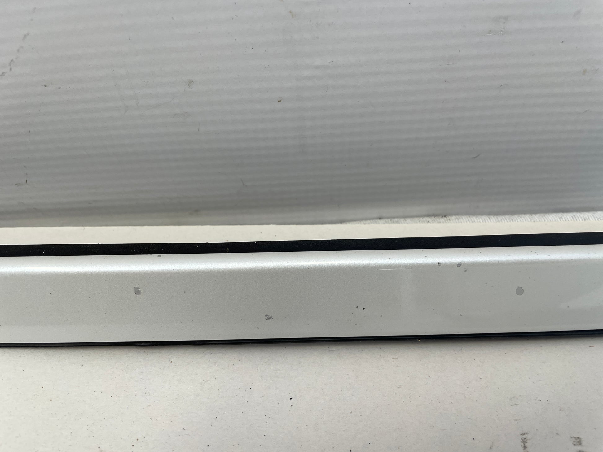 2018 Cadillac CTS-V RH & LH Front Windshield Reveal Molding Trim OEM - Day's Parts Yard