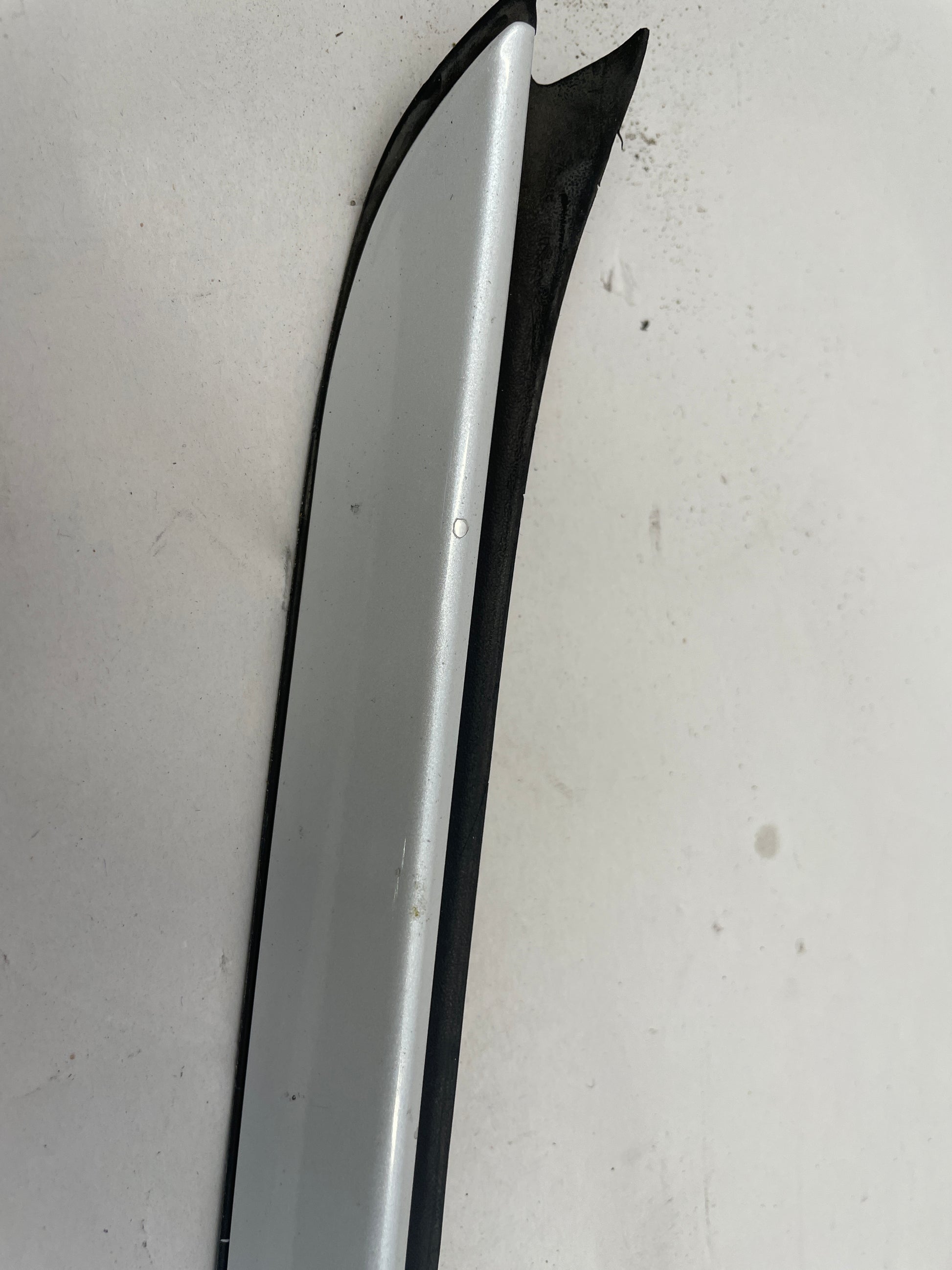 2018 Cadillac CTS-V RH & LH Front Windshield Reveal Molding Trim OEM - Day's Parts Yard