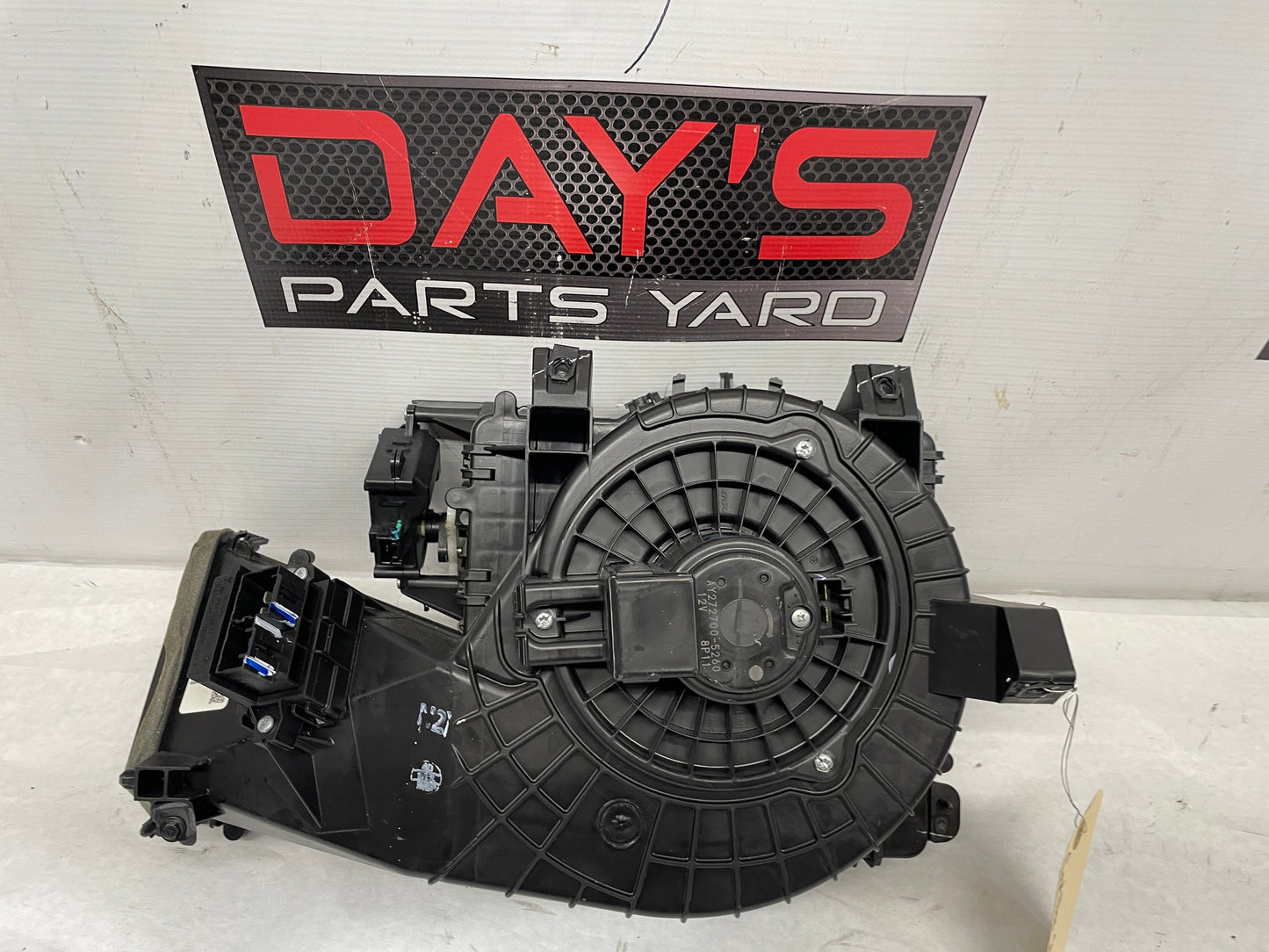 2013 Cadillac CTS-V Coupe Heater AC Housing Box & Blower Motor OEM - Day's Parts Yard