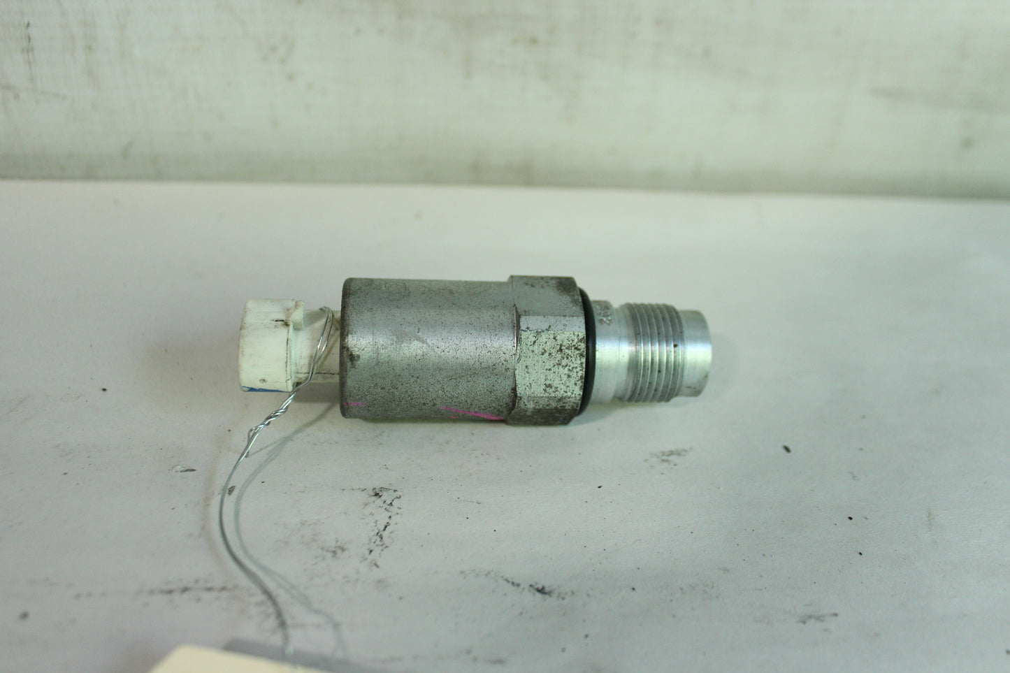 2020 Chevrolet Camaro 1LE Intake Sensor OEM - Day's Parts Yard
