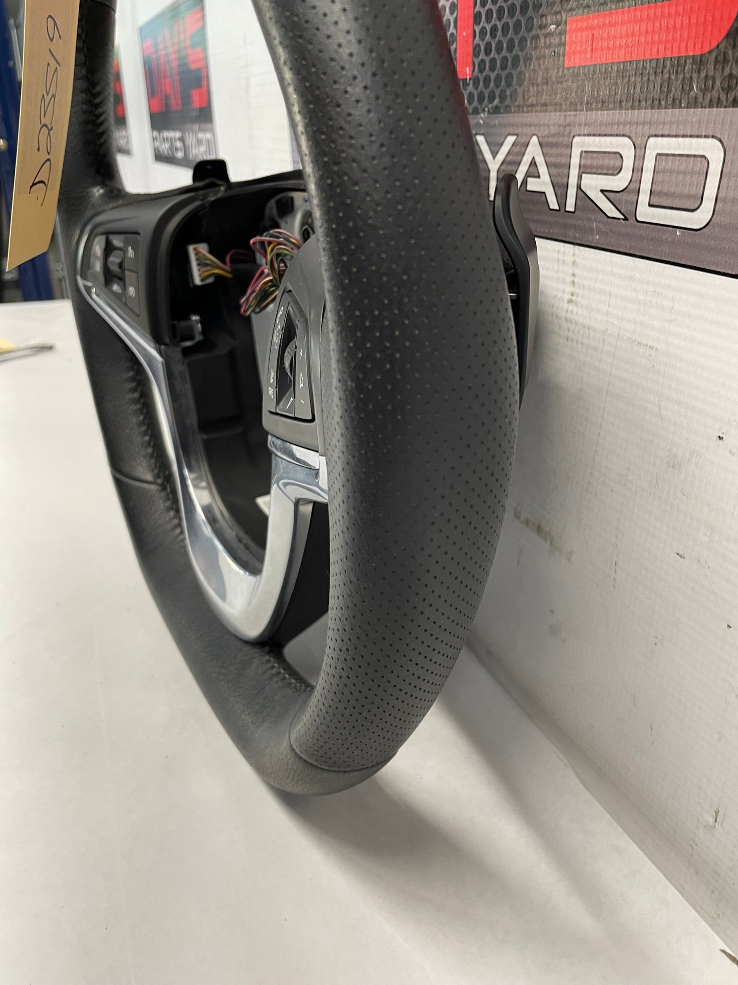 2014 Chevrolet SS Sedan Steering Wheel OEM - Day's Parts Yard