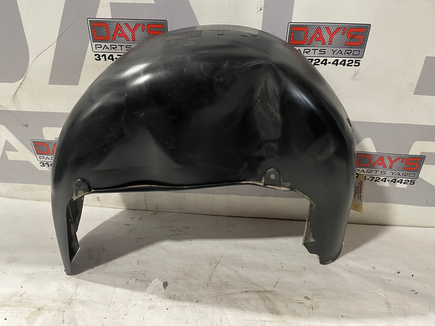 2008 Pontiac G8 GT Rear LH Driver Wheel Well Fender Liner OEM - Day's Parts Yard