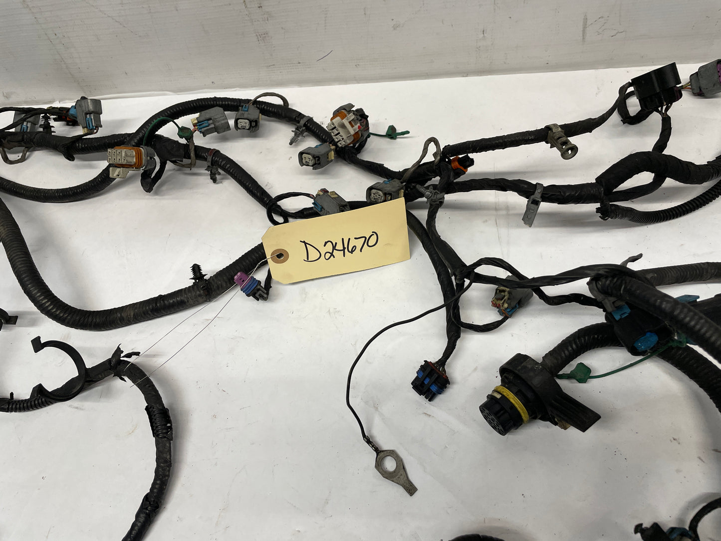 2014 Chevy SS Sedan Engine Motor Automatic Transmission Wire Wiring Harness OEM - Day's Parts Yard