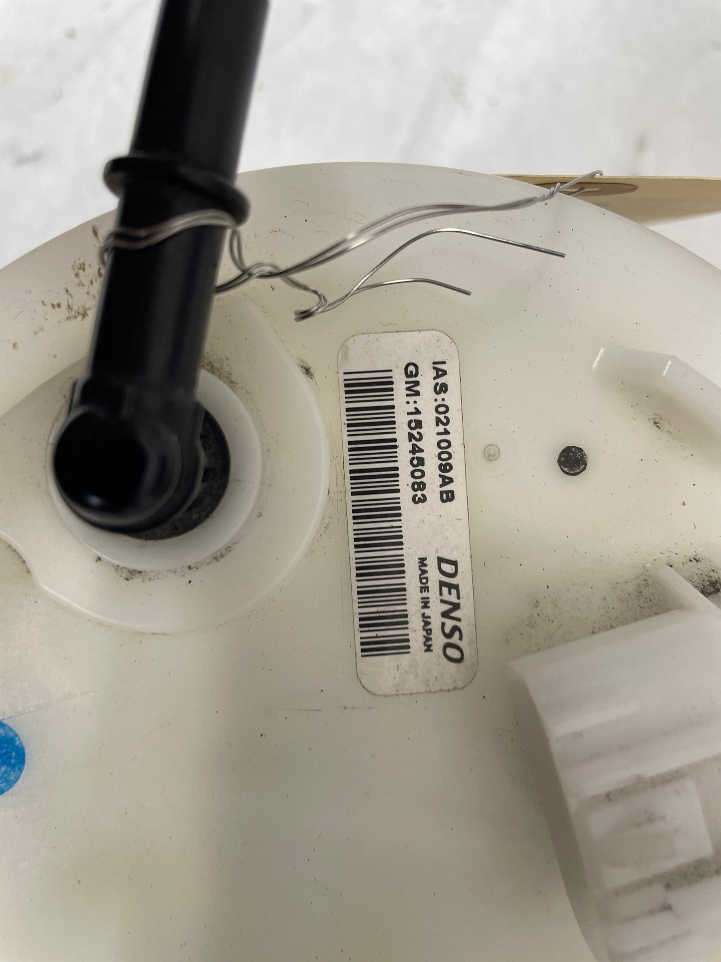 2013 Cadillac CTS-V Coupe Fuel Pump Assembly OEM - Day's Parts Yard
