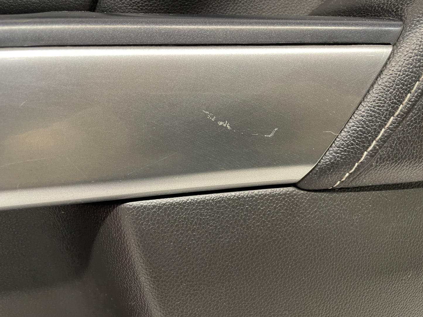2015 Chevy Silverado K1500 RH Passenger Front Interior Door Panel Trim OEM - Day's Parts Yard