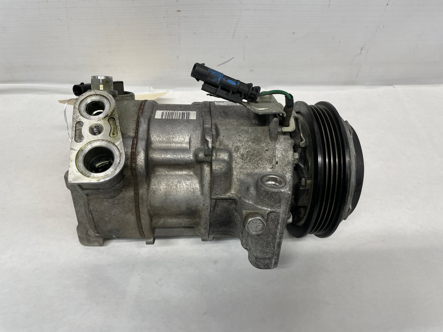2018 Chevy Camaro 1LE SS AC A/C Air Conditioner Compressor OEM - Day's Parts Yard