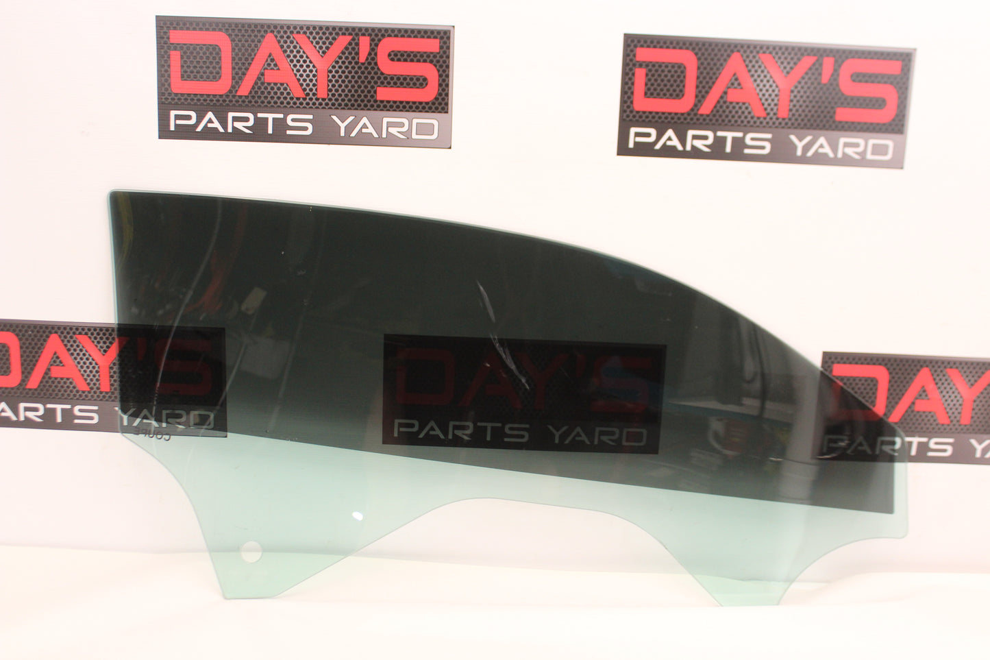 2018 Chevy Camaro ZL1 1LE LH Driver Front Door Glass Window OEM - Day's Parts Yard