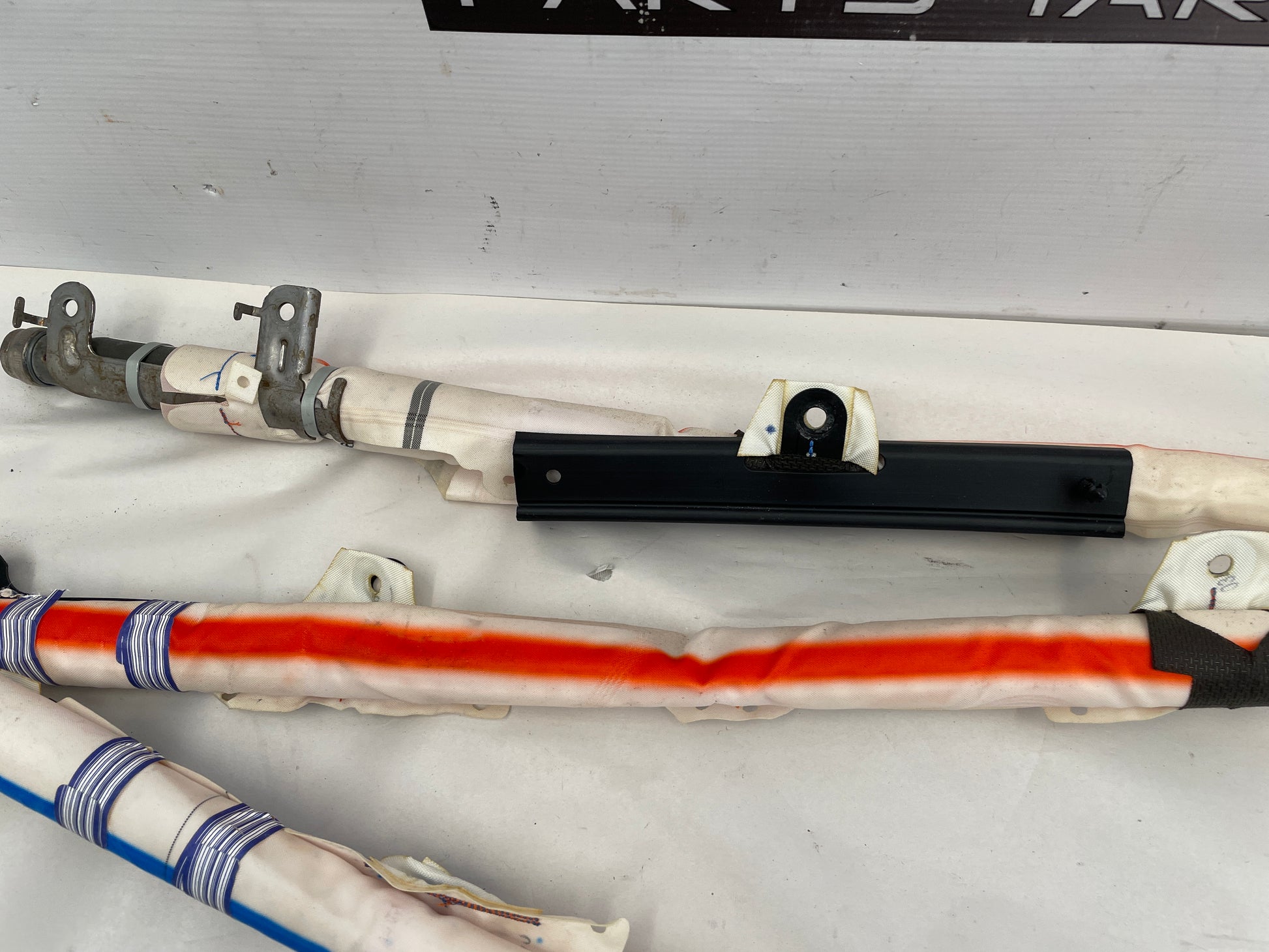 2018 Cadillac CTS-V RH & LH Curtain Airbags Air Bags OEM - Day's Parts Yard