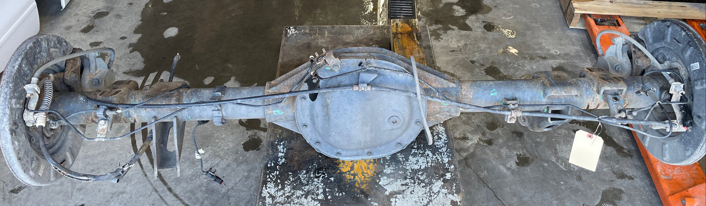 2015 Chevy Silverado K1500 Rear End Axle Carrier Rearend Differential 3.42 OEM - Day's Parts Yard