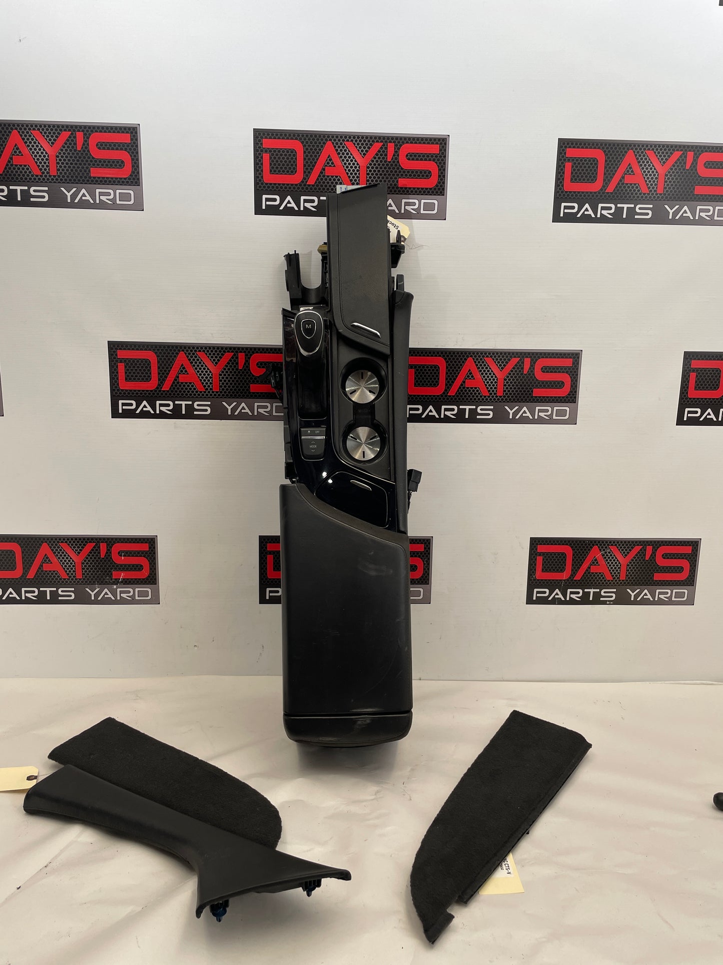 2018 Cadillac CTS-V Center Console w/ Shifter OEM - Day's Parts Yard