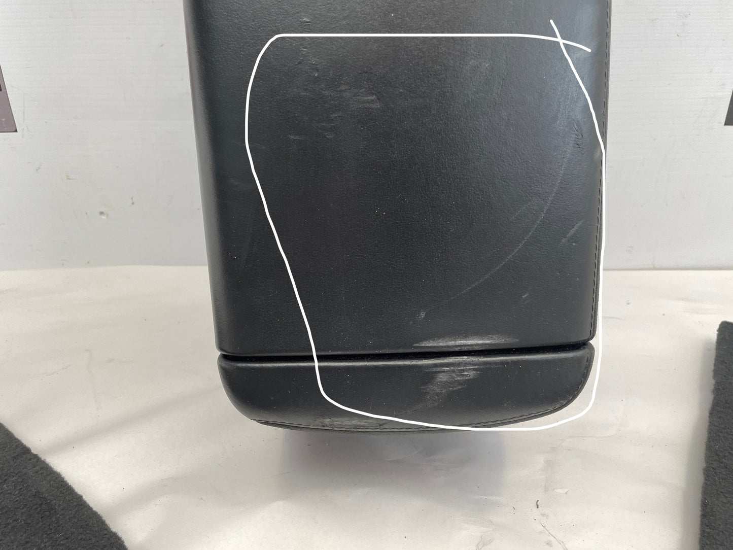 2018 Cadillac CTS-V Center Console w/ Shifter OEM - Day's Parts Yard