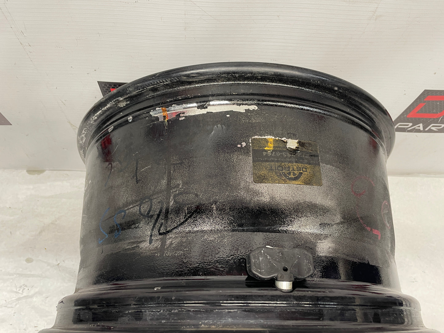2013 Cadillac CTS-V Coupe Factory OEM Black Rear Wheel 19X10 OEM - Day's Parts Yard
