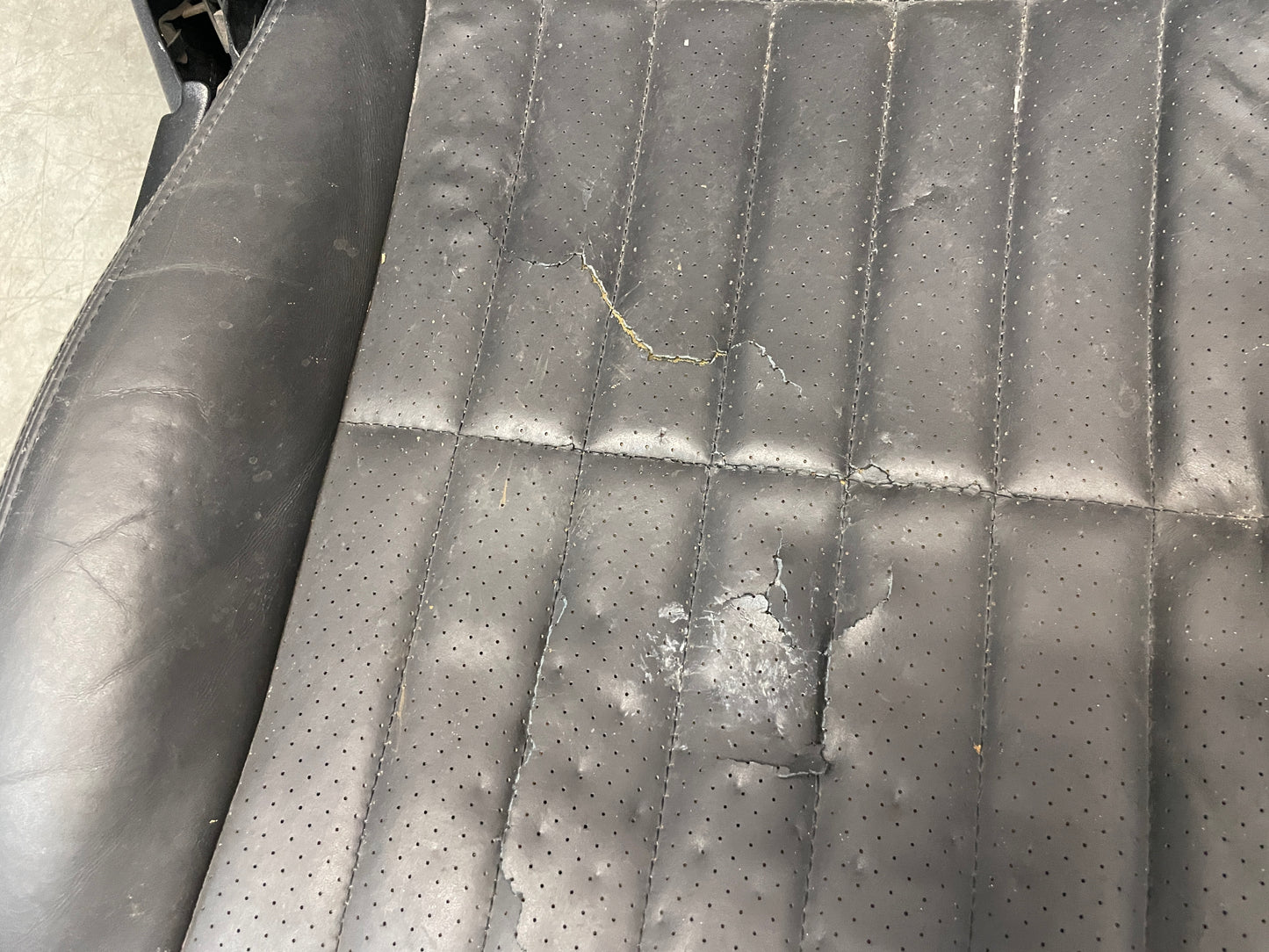 2000 Chevy Camaro Z28 Seats Fronts and Rears OEM Ebony Black LOCAL PICK UP - Day's Parts Yard
