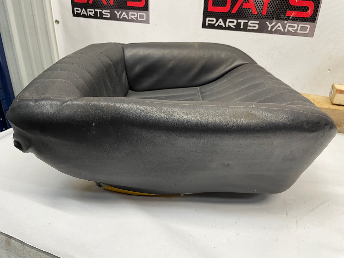 2000 Chevy Camaro Z28 Seats Fronts and Rears OEM Ebony Black LOCAL PICK UP - Day's Parts Yard