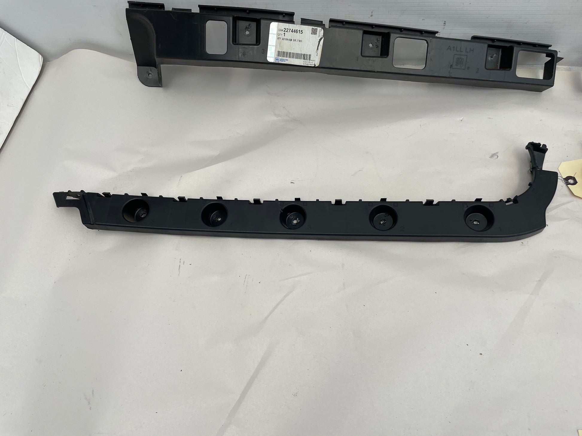 2018 Cadillac CTS-V RH & LH Interior A Pillar Trim Black Suede OEM - Day's Parts Yard