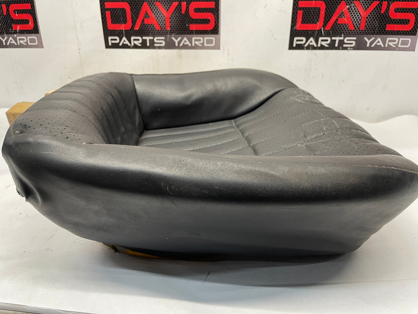 2000 Chevy Camaro Z28 Seats Fronts and Rears OEM Ebony Black LOCAL PICK UP - Day's Parts Yard