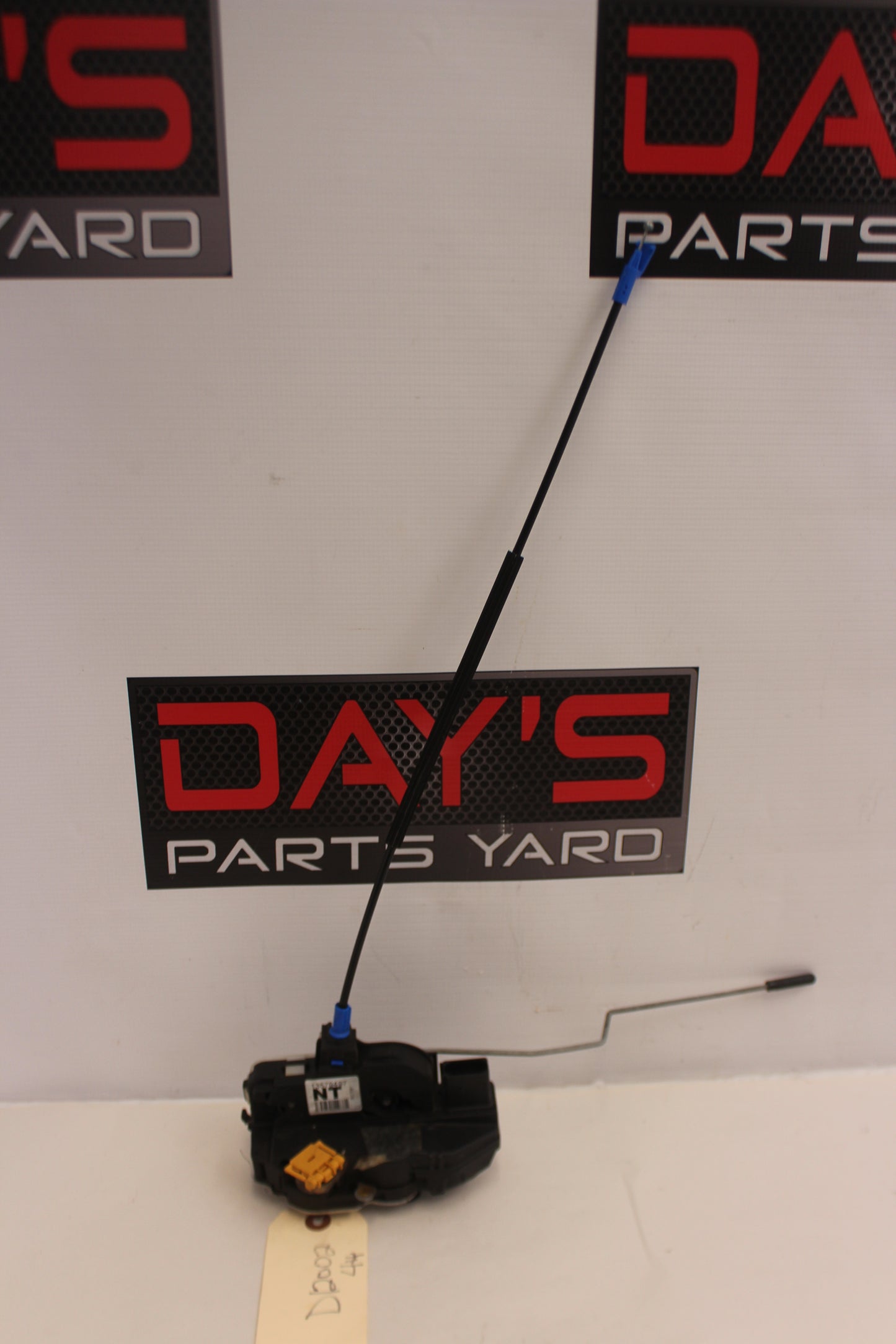 2015 Chevy SS Sedan LH Driver Front Door Lock Actuator Latch OEM - Day's Parts Yard