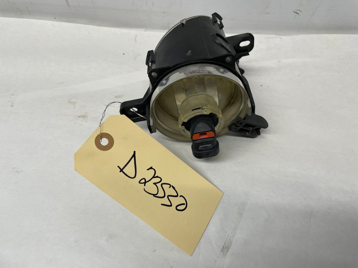 2014 Chevy SS Sedan LH Driver Fog Light Lamp OEM - Day's Parts Yard