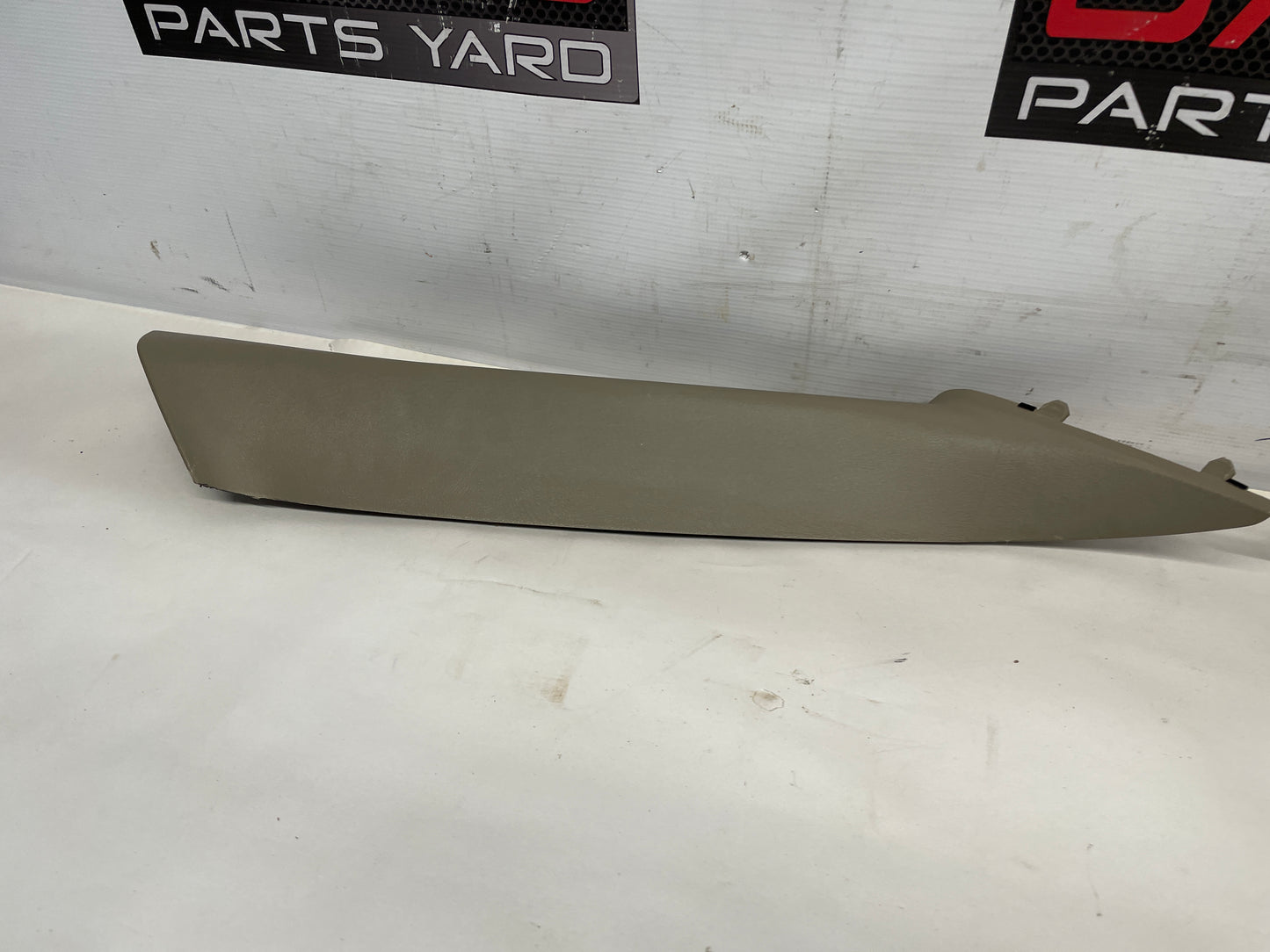 2004 Chevy Silverado 2500HD RH & LH Interior A Pillar Trim OEM - Day's Parts Yard