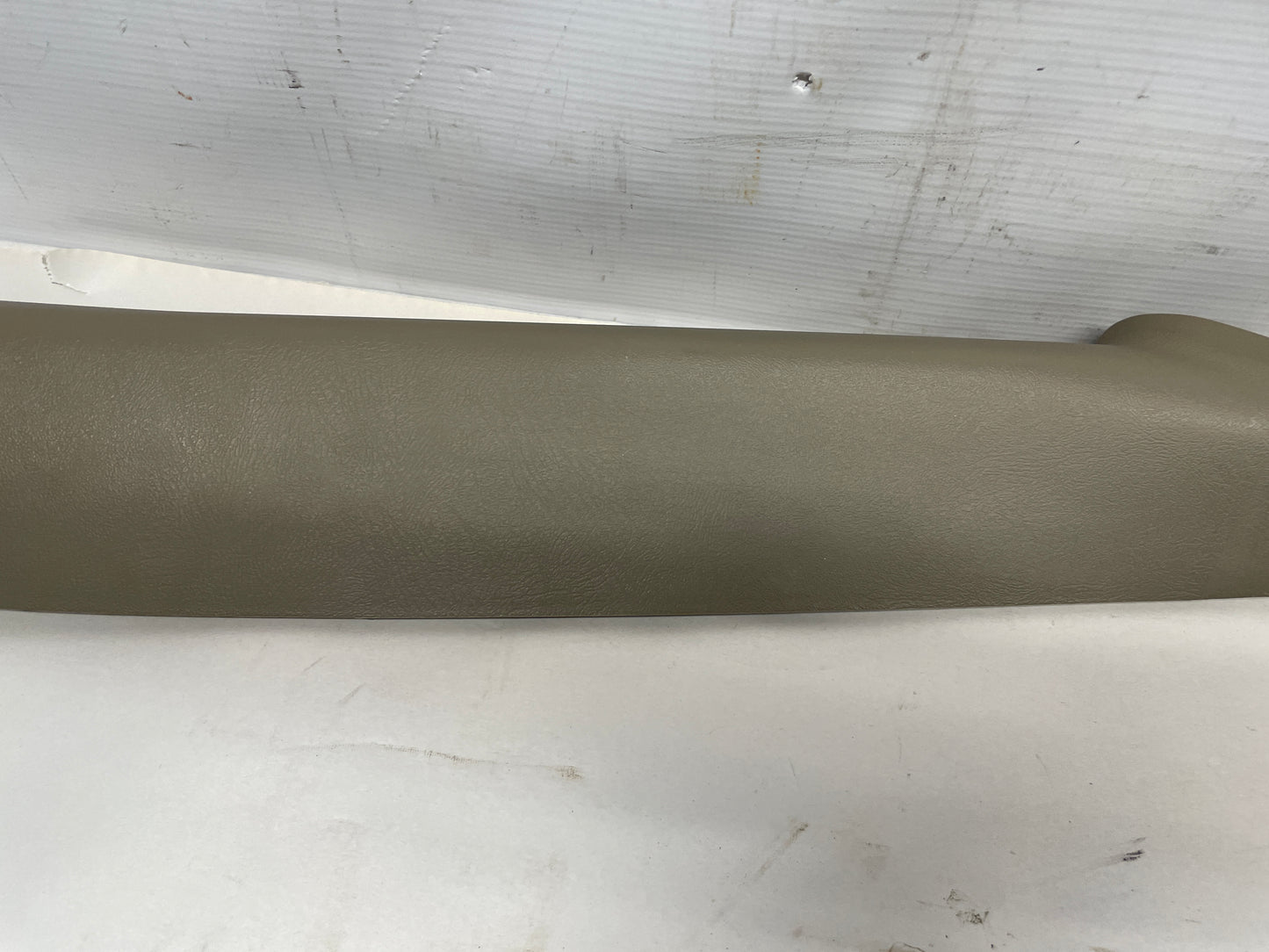 2004 Chevy Silverado 2500HD RH & LH Interior A Pillar Trim OEM - Day's Parts Yard