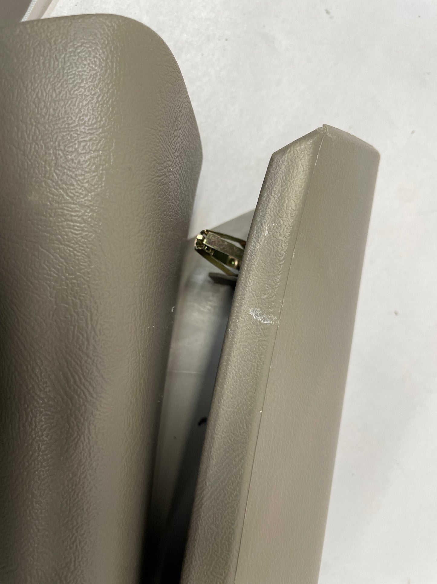 2004 Chevy Silverado 2500HD RH & LH Interior A Pillar Trim OEM - Day's Parts Yard