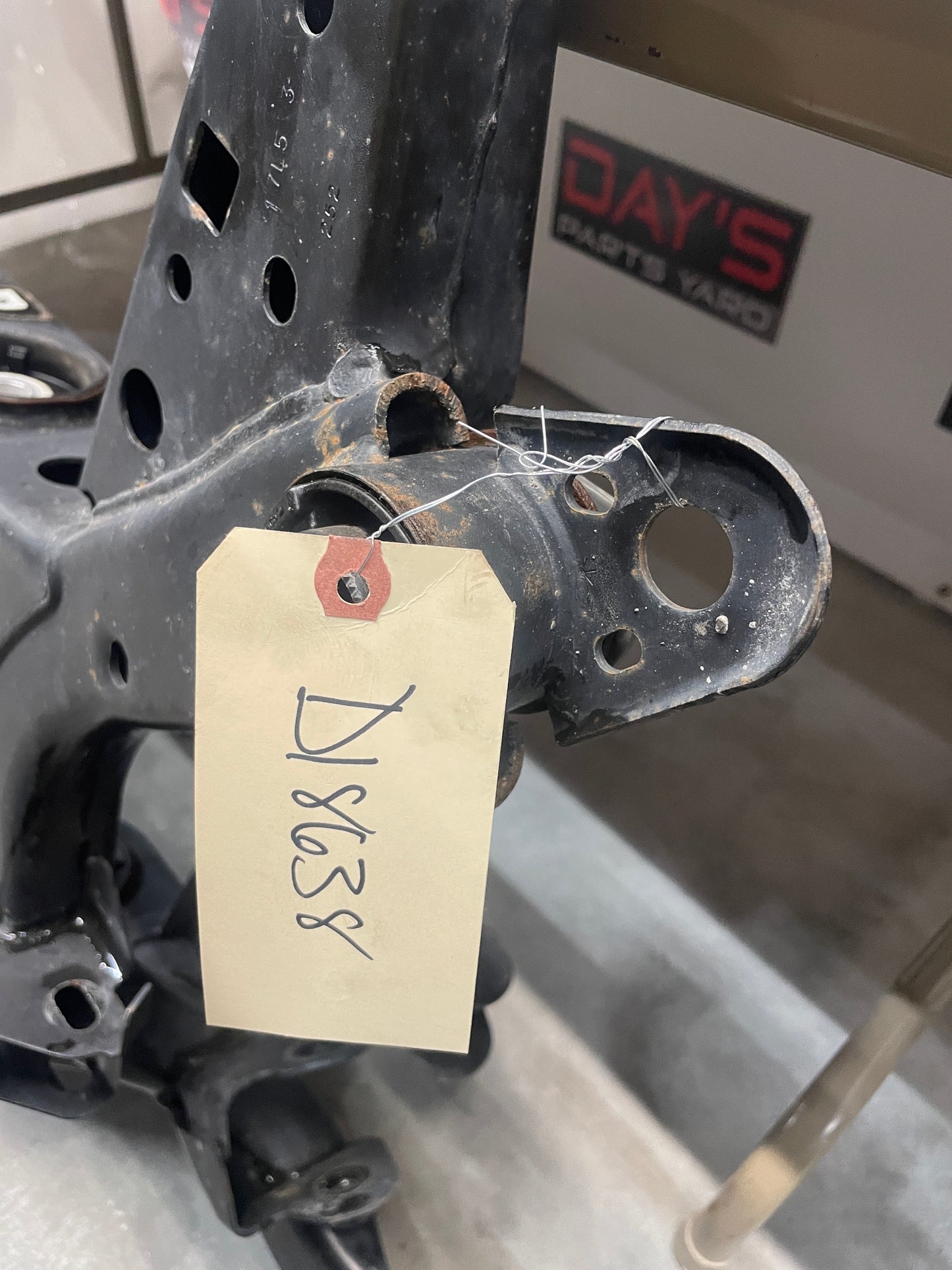 2019 Ford Mustang GT RWD Rear Subframe Sub Frame Crossmember OEM - Day's Parts Yard