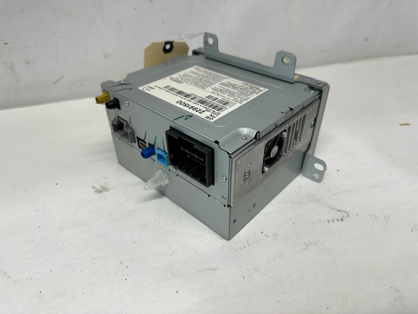 2014 Cadillac CTS-V Coupe Radio CD Player Navigation Receiver Box OEM - Day's Parts Yard