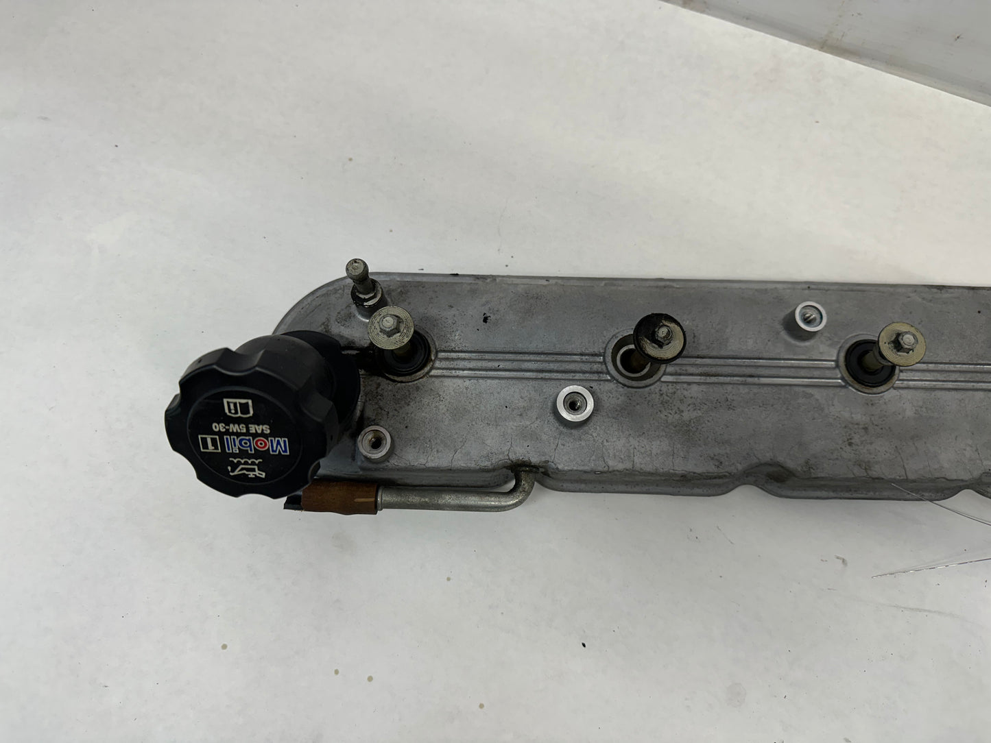 2006 Pontiac GTO RH & LH Engine Motor Valve Cover Set OEM LS1 LS2 LS3 LS6 - Day's Parts Yard