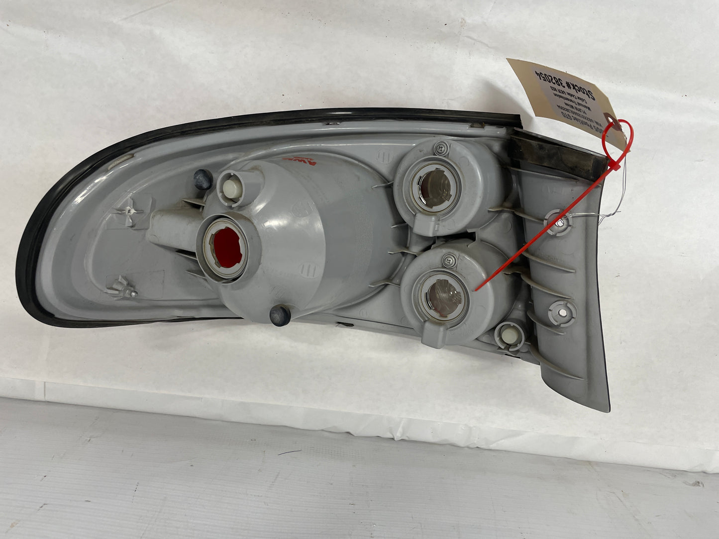 2005 Pontiac GTO RH Passenger Tail Light Taillight Lamp OEM - Day's Parts Yard