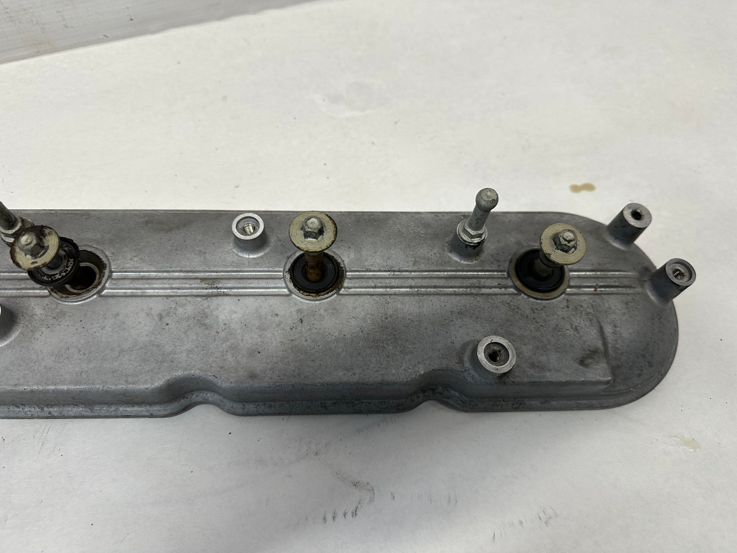 2006 Pontiac GTO RH & LH Engine Motor Valve Cover Set OEM LS1 LS2 LS3 LS6 - Day's Parts Yard